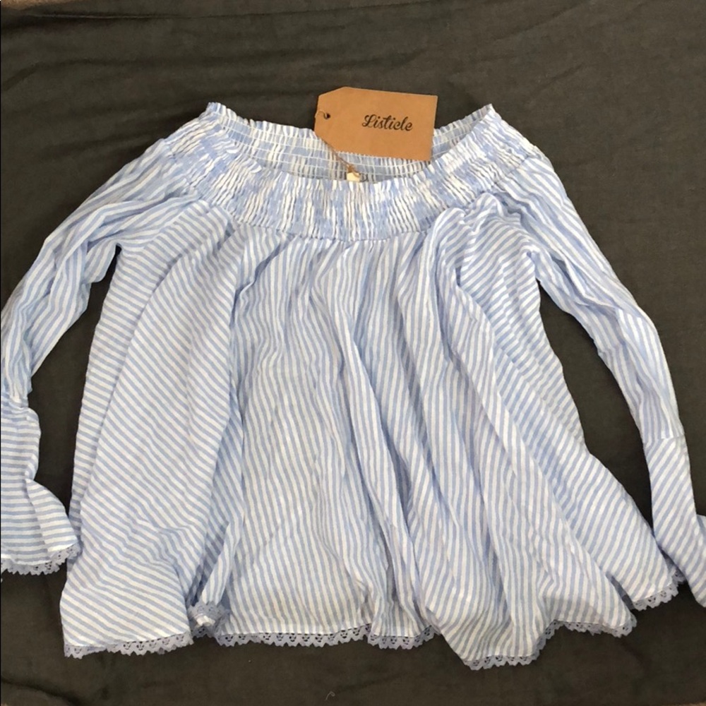 Blue striped off the should top
